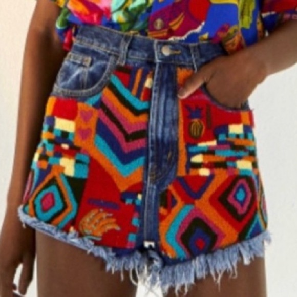 Farm Rio Patches High Rise Denim Shorts - Picture 2 of 11